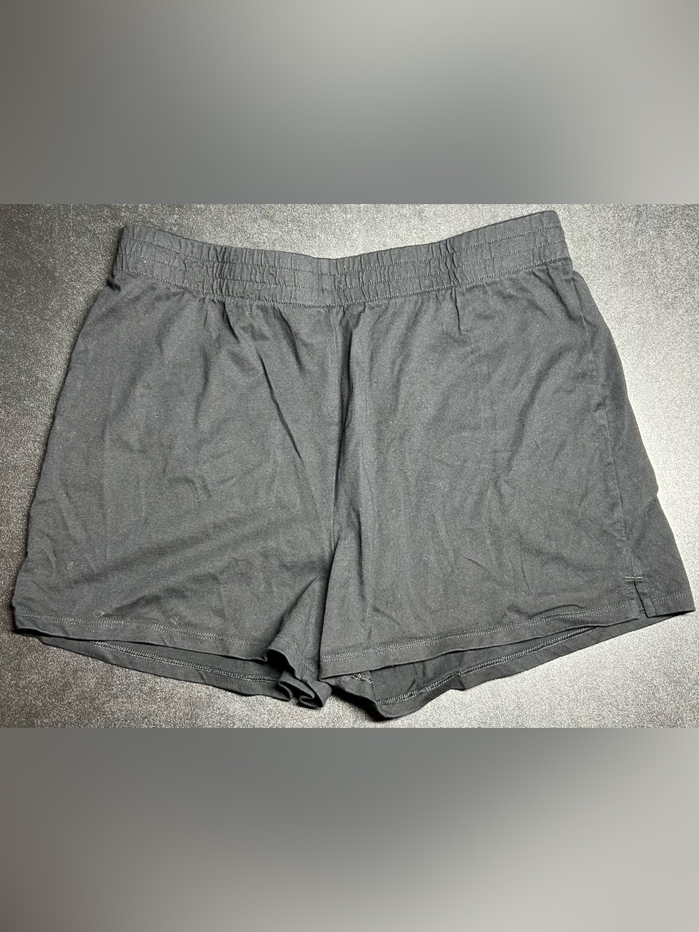 Wilfred Free Aritzia Women’s Size M Black Elastic Waist Shorts